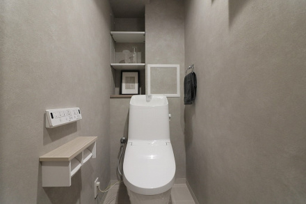 サンメゾン枚方朝日丘かえで館■中古マンションのトイレ