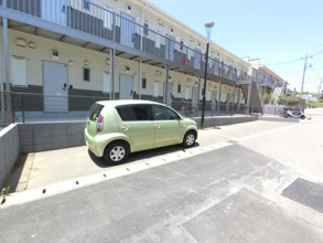 【駐車場】