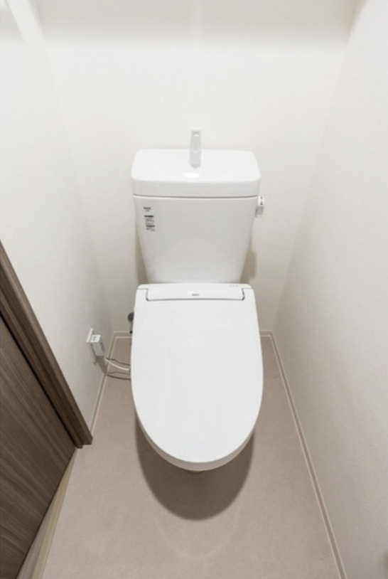 レフィールオーブ代々木 のトイレ