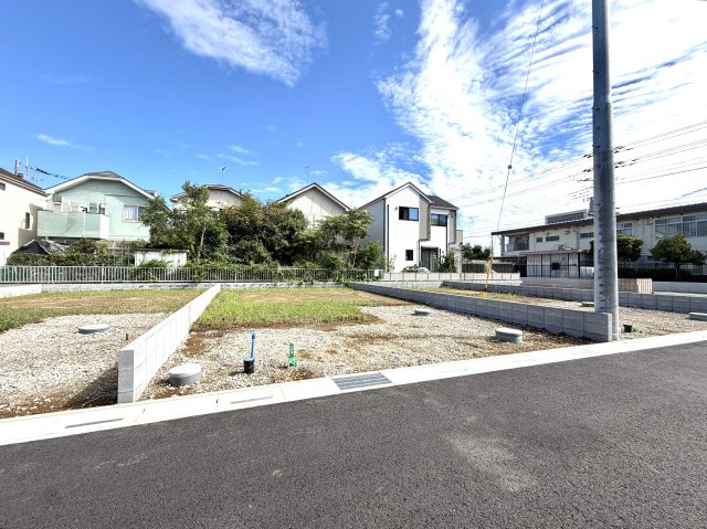 越谷市大泊第１０　3号棟リーブルガーデン新築戸建の外観|夢のマイホームがここに誕生します。近隣の雰囲気や生活利便施設の距離感もあわせてご確認いただけます。