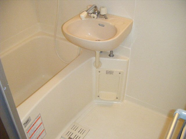 Ｕ－ＨＯＵＳＥ船橋本町の浴室