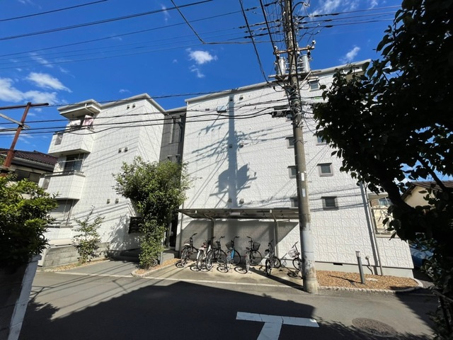 グリーンヒルズの外観|地震に強い旭化成ヘーベルメゾン！