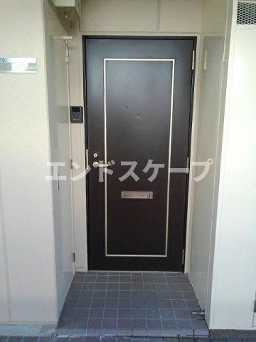 グロウステイトＷの玄関|高崎、前橋のお部屋探しはエンドスケープまで！お客様の理想お聞かせ下さい♪