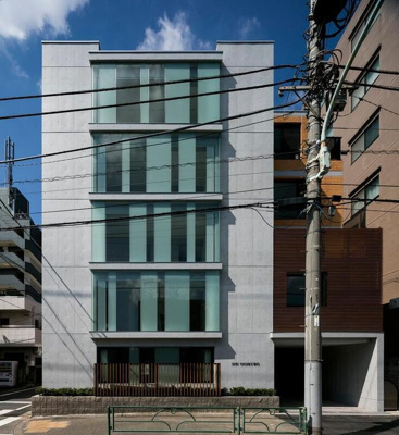 【外観】 | SOU荻窪 | 鉄筋コンクリート造のがっちりとした建物。