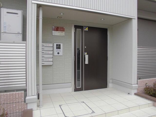 ソレイユ・ジンのエントランス