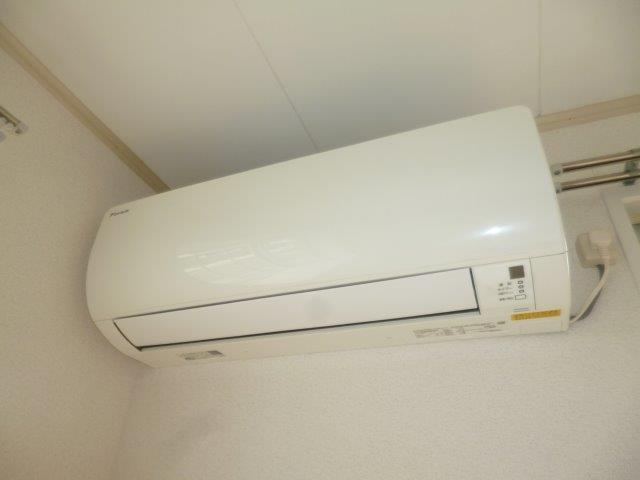 トゥインクル林の設備|洋室エアコン