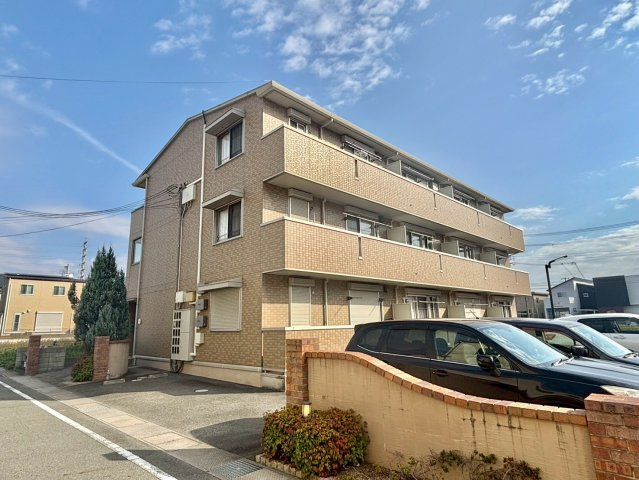 サンテ・レザンジュ　B棟の外観