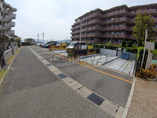 【駐車場】 | アルビス五月ヶ丘114号棟