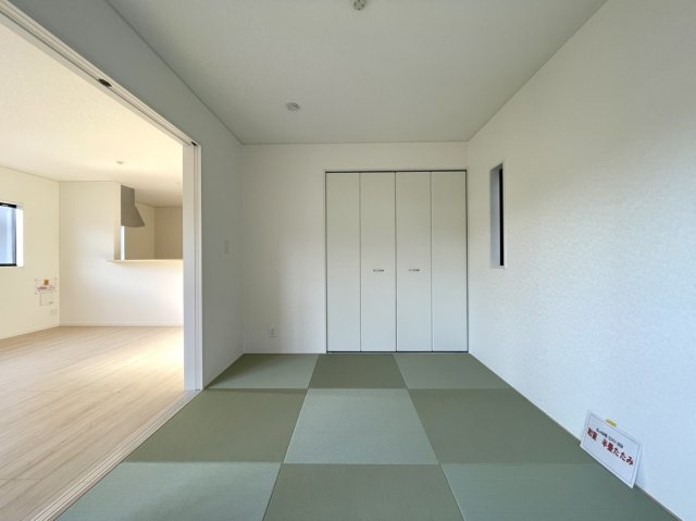 大村市小路口本町第1　1号棟の和室