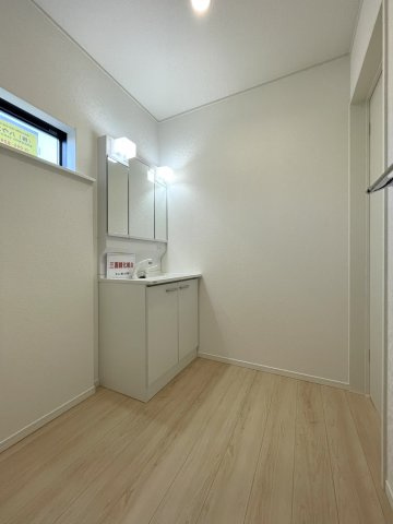 大村市小路口本町第1　1号棟の脱衣所