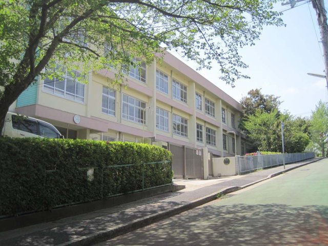 多聞台4丁目土地：1号地の周辺|多聞台小学校まで約200ｍ