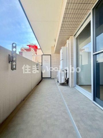エンクレスト天神南Ⅲのバルコニー|同建物別部屋参考写真