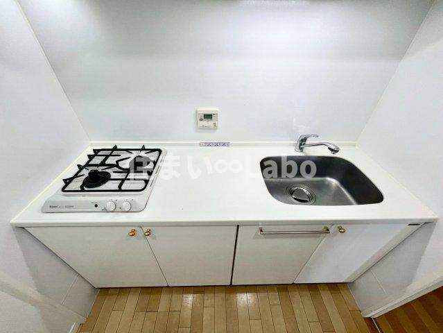 エンクレスト天神南Ⅲのキッチン|同建物別部屋参考写真