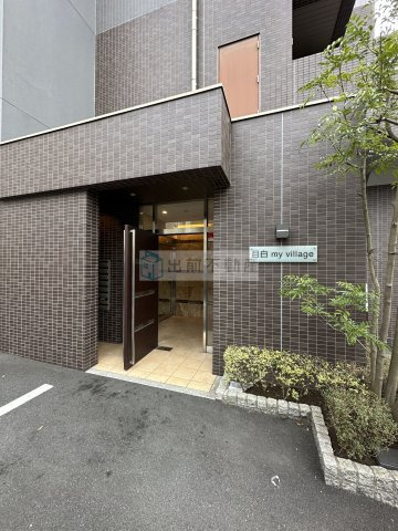 豊島区目白５丁目の賃貸マンションのエントランス