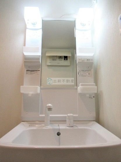豊島区目白５丁目の賃貸マンションの洗面所