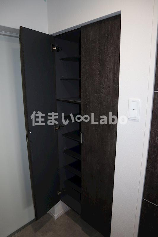 フィーノ南福岡 の収納|同建物別部屋参考写真