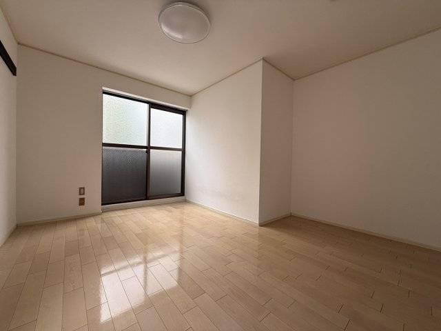 【洋室】