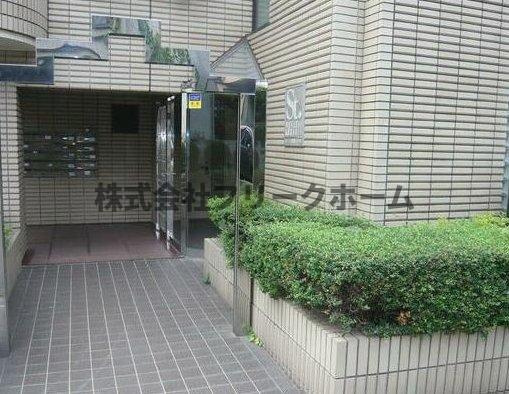 セイント武蔵小金井のエントランス
