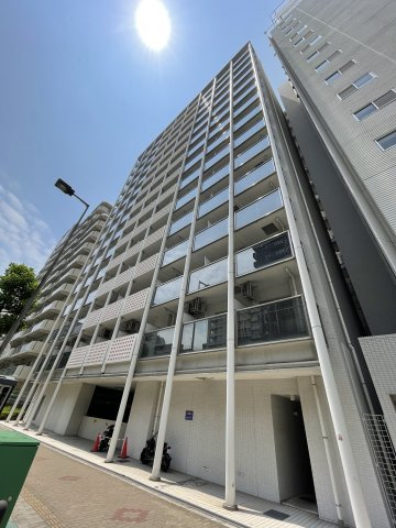 ＺＥＵＳ西梅田プレミアムの外観