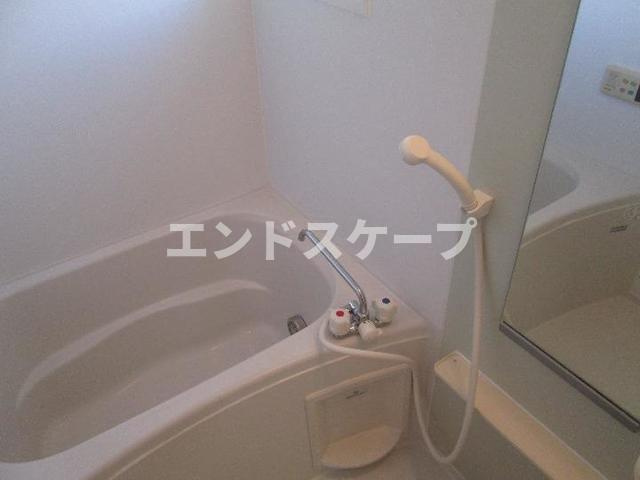 カファーラ・Ｄの浴室|高崎、前橋のお部屋探しはエンドスケープまで！お客様の理想お聞かせ下さい♪
