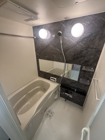 ＭＡＸＩＶ尼崎の浴室|ゆったり過ごせるお風呂です