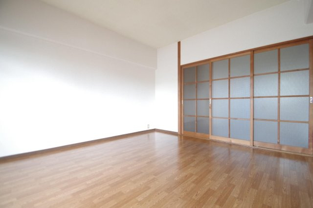 メゾンドアレイ新町のその他