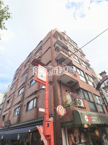 ライオンズマンション雷門の外観