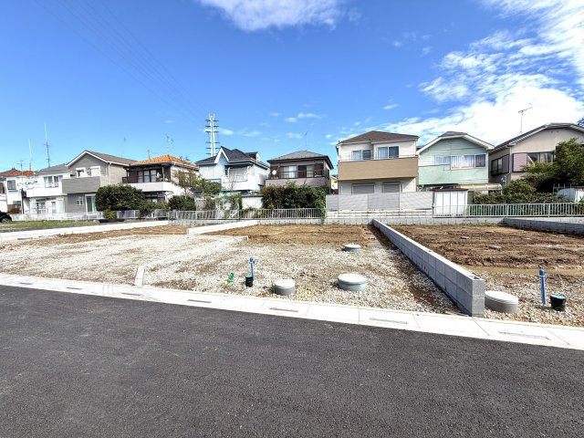 越谷市大泊第１０　6号棟リーブルガーデン新築戸建の外観|夢のマイホームがここに誕生します。近隣の雰囲気や生活利便施設の距離感もあわせてご確認いただけます。