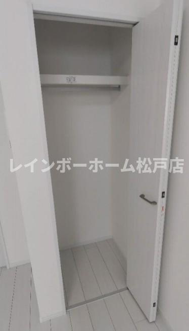 ル・カンフリエ新松戸の収納|ちょっとした収納スペースも充実しています