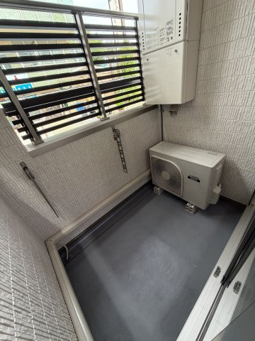 アーリーズ忍ケ丘のバルコニー