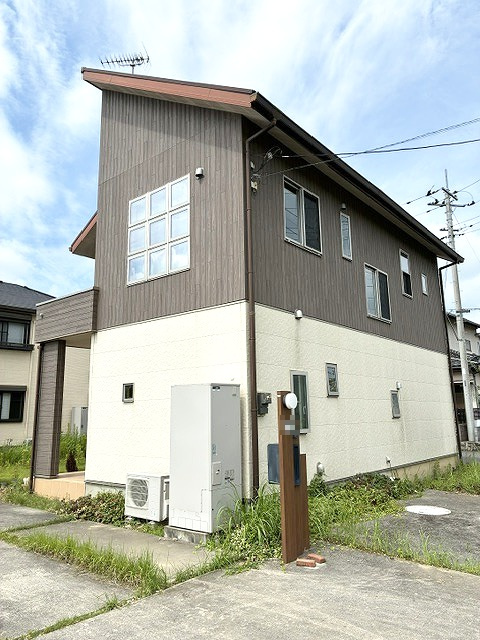 加須市船越の外観|温かみのある外観で、こだわりの詰まったお洒落な住宅です♪