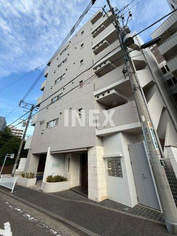 横浜市西区平沼２丁目の賃貸マンションの外観