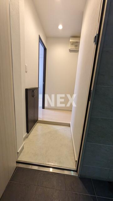 横浜市西区平沼２丁目の賃貸マンションの玄関
