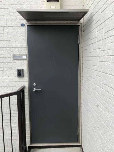 ラプラージュ横浜の玄関