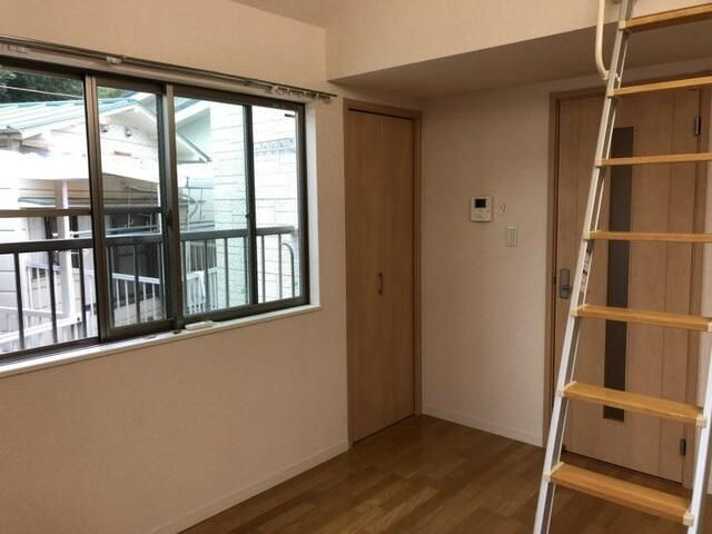 ラプラージュ横浜の寝室