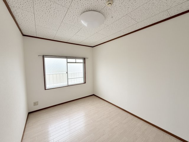 【洋室】 | 丸田ハイツ