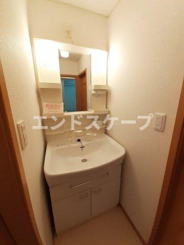 リヴィエールⅢ・Ｂの洗面所|高崎、前橋のお部屋探しはエンドスケープまで！お客様の理想お聞かせ下さい♪