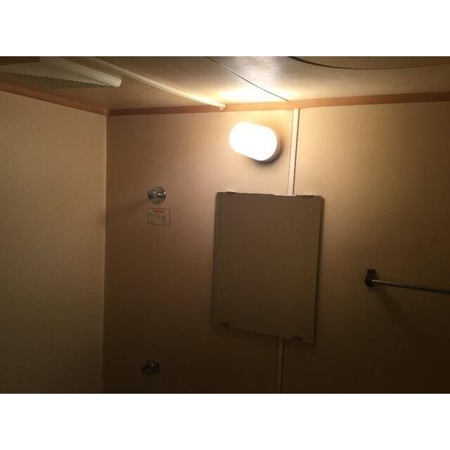 クリアス西戸部　旧西戸部アパートの洗面所