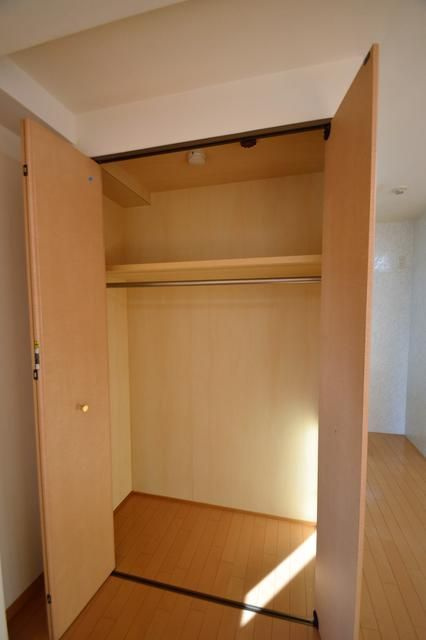 メイクスG棟の収納