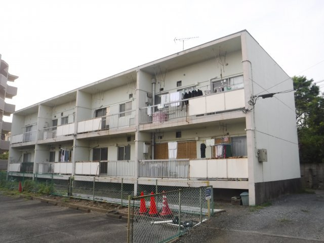 パークサイドの外観|近隣に大型スーパー御座います☆２人入居可☆