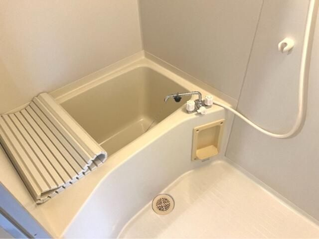 アルデール三郷Ｃ棟の浴室|※別部屋参考写真