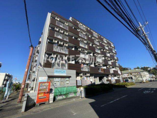 フラット座間の外観