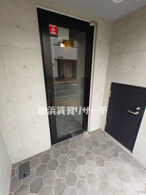 【エントランス】 | フォルターナ横浜反町