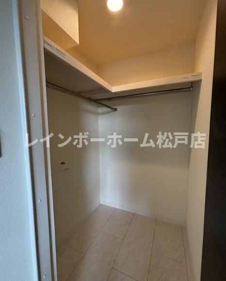 エルヴィータ新松戸の収納|収納スペース豊富です