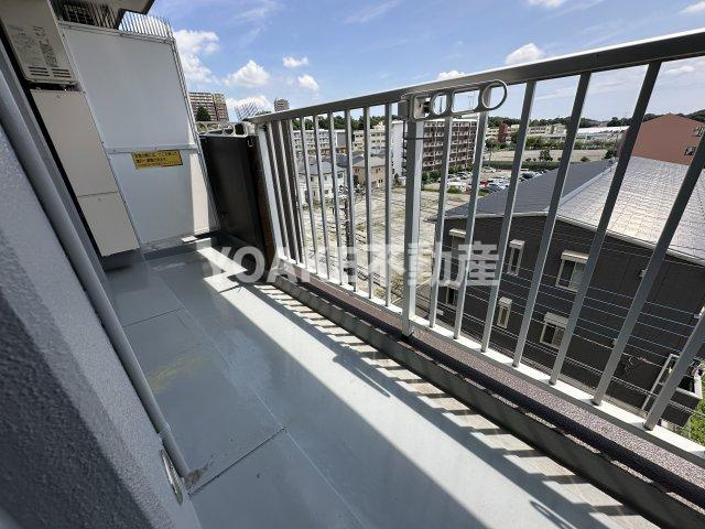 フラット座間のバルコニー|画像は別部屋のものです。現況優先。