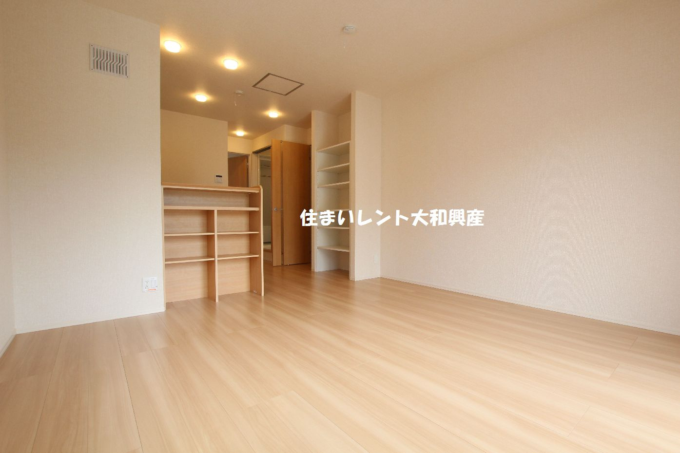 シャルムの居間・リビング