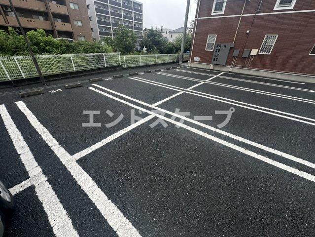 メゾン・デュ・ソレイユⅢの駐車場|高崎、前橋のお部屋探しはエンドスケープまで！お客様の理想お聞かせ下さい♪
