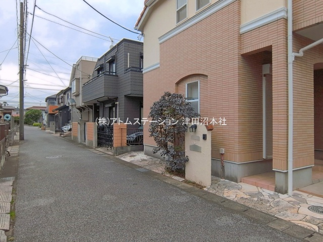 【前面道路含む現地写真】 | アトムセレクト千葉市花見川区千種町戸建て