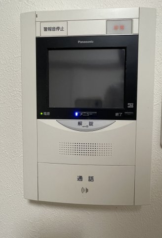 アートウィル赤坂の防犯設備|モニター付きのインターホン