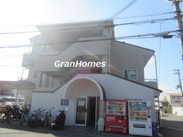 久保ハイツの外観